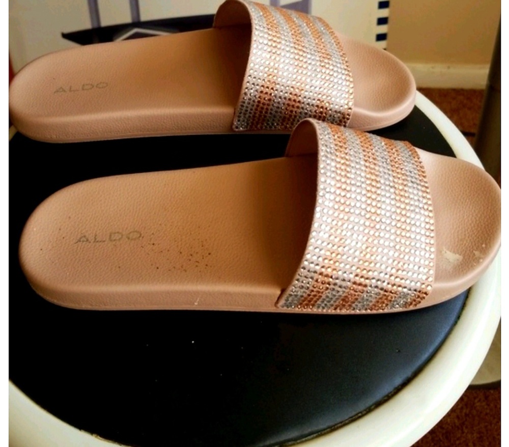 COPY - ALDO SPARKLY SLIPPERS EUC